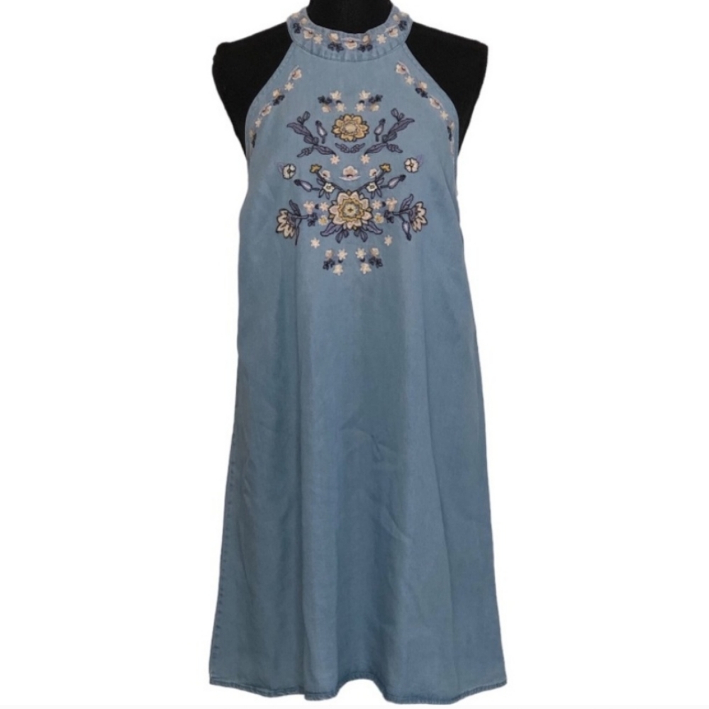 📌3for$10 Blue Rain Halter Denim Dress Light Blue Denim Embroidery Floral Summer